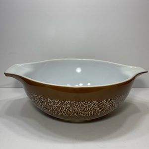 Pyrex 444 - Woodland Cinderella Nesting Bowl